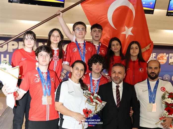 Bowlingcilerimizden 1 gümüş, 1 bronz madalya!
