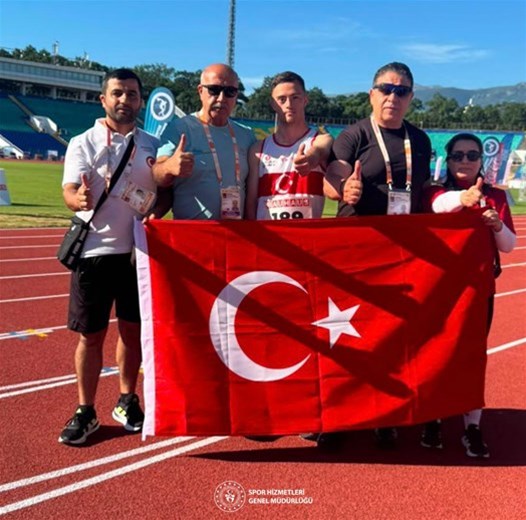 Özel sporcumuz Mahmut dünya şampiyonu!
