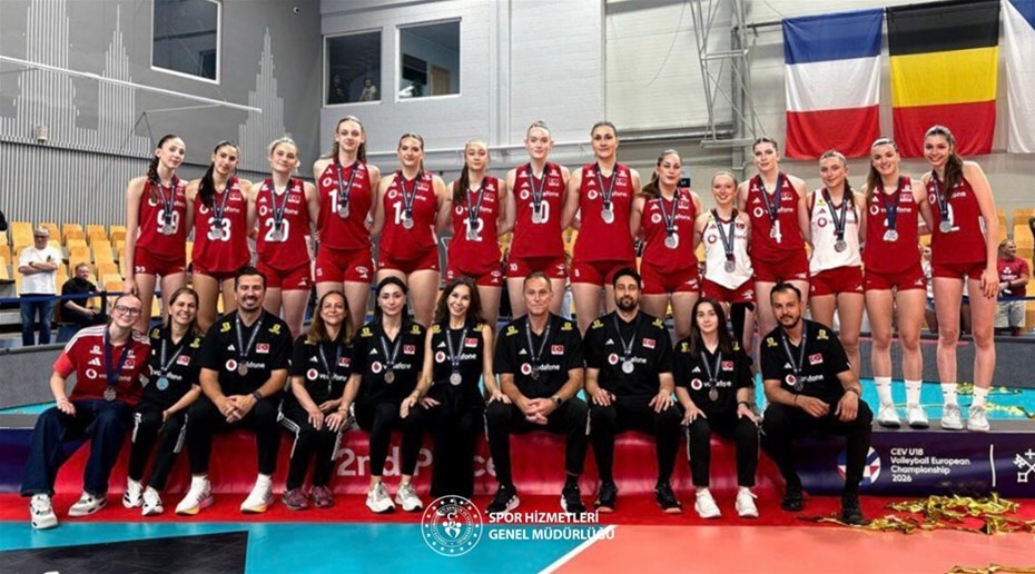 U18 Kadın Milli Voleybol Takımımızdan Avrupa ikinciliği! 