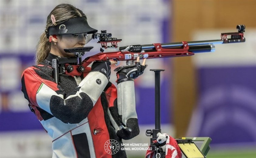 Damla'dan tarihi şampiyonluk! 