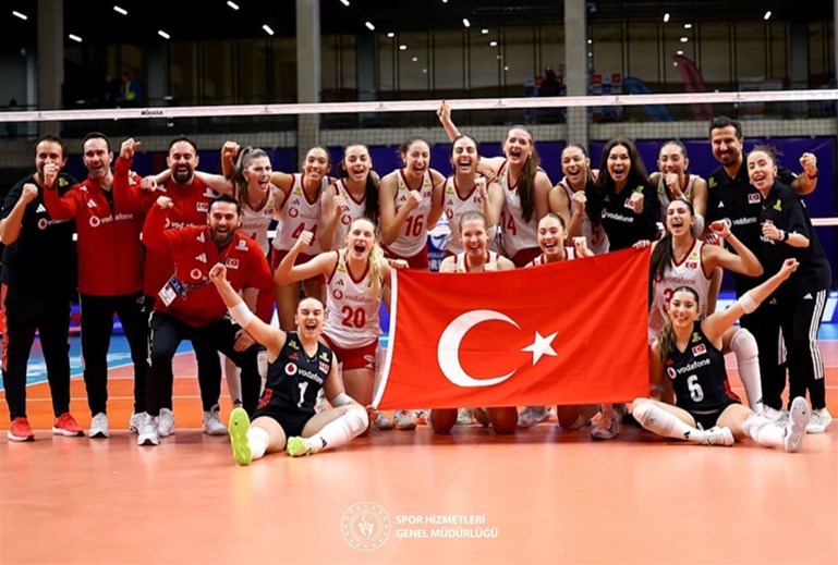 Voleyboldan dünya ikinciliği! 