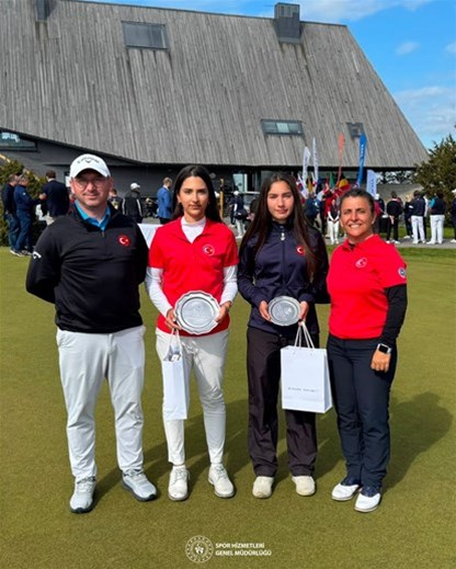 Golfçülerimizden çifte kürsü! 