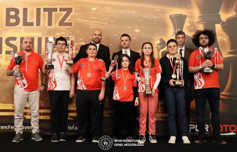 Satrançta 8 madalya! 