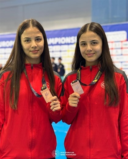 Badminton sporcularımızdan bronz madalya!