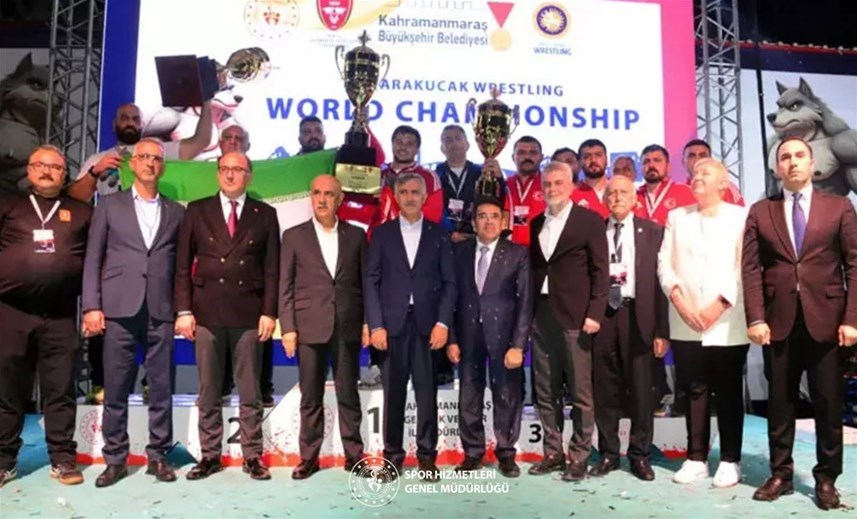  Geleneksel güreş milli takımımız dünya şampiyonu! 