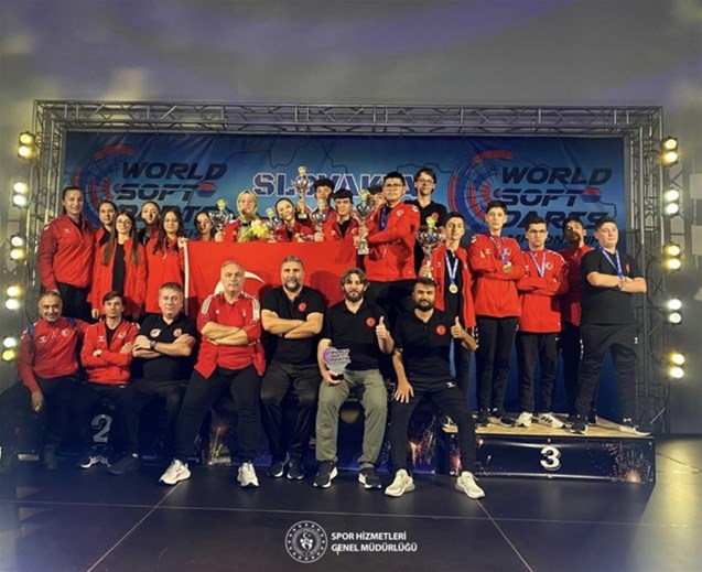 Milli dartçılardan 9 madalya! 