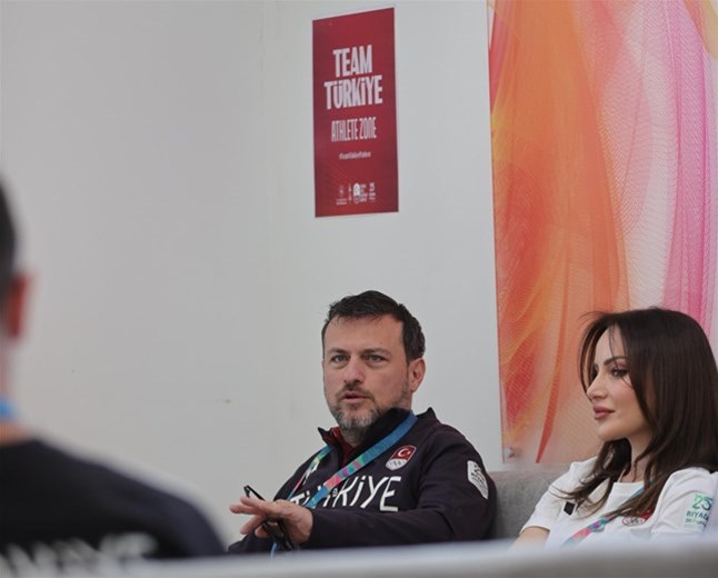 Spor Hizmetleri Genel Müdürümüz Çakır'dan sporcu köyü ziyareti