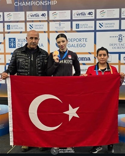 Özel sporcumuz Reyhan’dan bronz!
